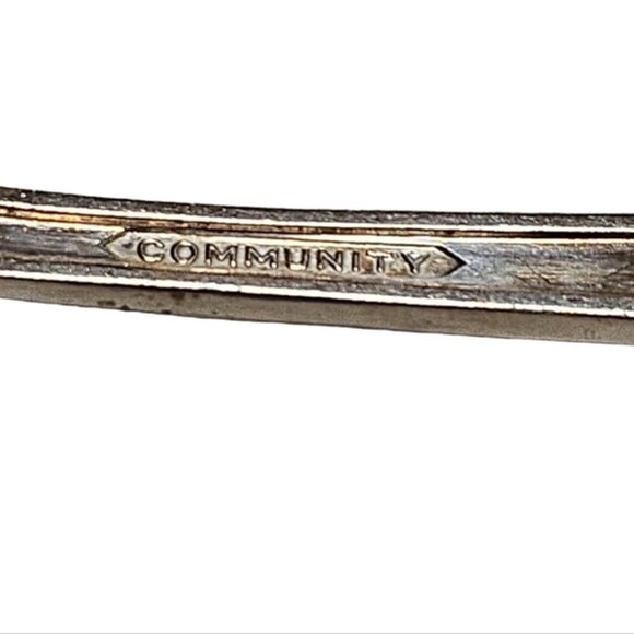 Vintage Community Oneida Silverplate Tablespoon MILADY - Picture 3 of 3